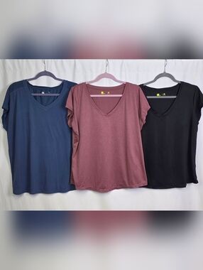 Women's Xersion V Neck Short Sleeve Athletic Shirts Set Of 3 Size XL